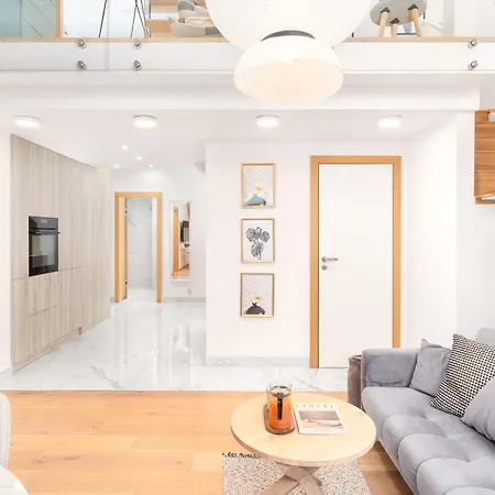 Days - Maisonette - Trendy Area Апартаменты *
