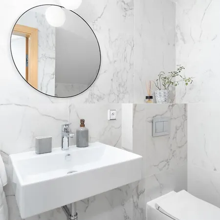 Days - Maisonette - Trendy Area *